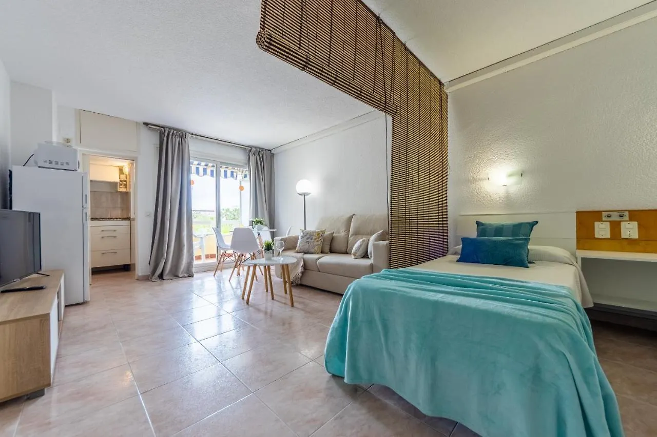 Apartamentos Alboran-Arysal Salou 0*,  Spain
